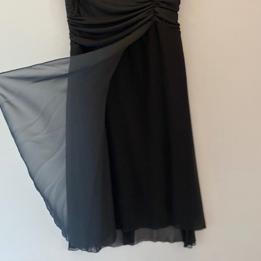 Connected Apparel Beautiful Black Cocktail Dress - Picture 3 of 13